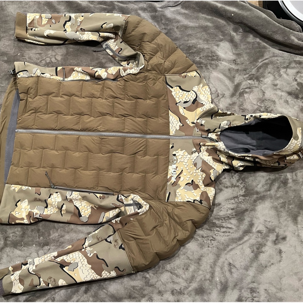 Kuiu Axis Thermal Hybrid hooded jacket-Large